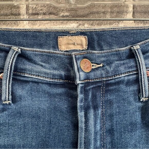 Mother the Mid Rise Dazzler Ankle jeans in Sweet & Sassy - Picture 4 of 12